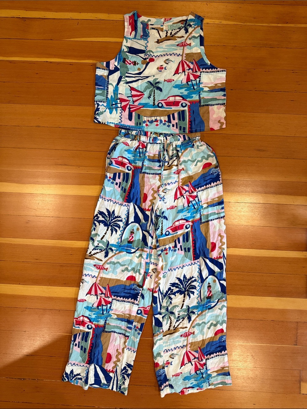 True Destinations "Italian Riviera" print crop top and wide-leg pant set